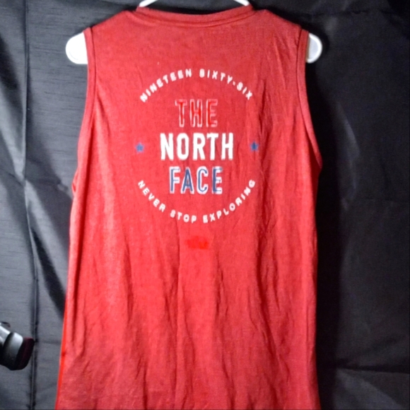 The North Face 1966 Never Stop Exploring Graphic Sleveless T-shirt Red Women’s L - Picture 5 of 6